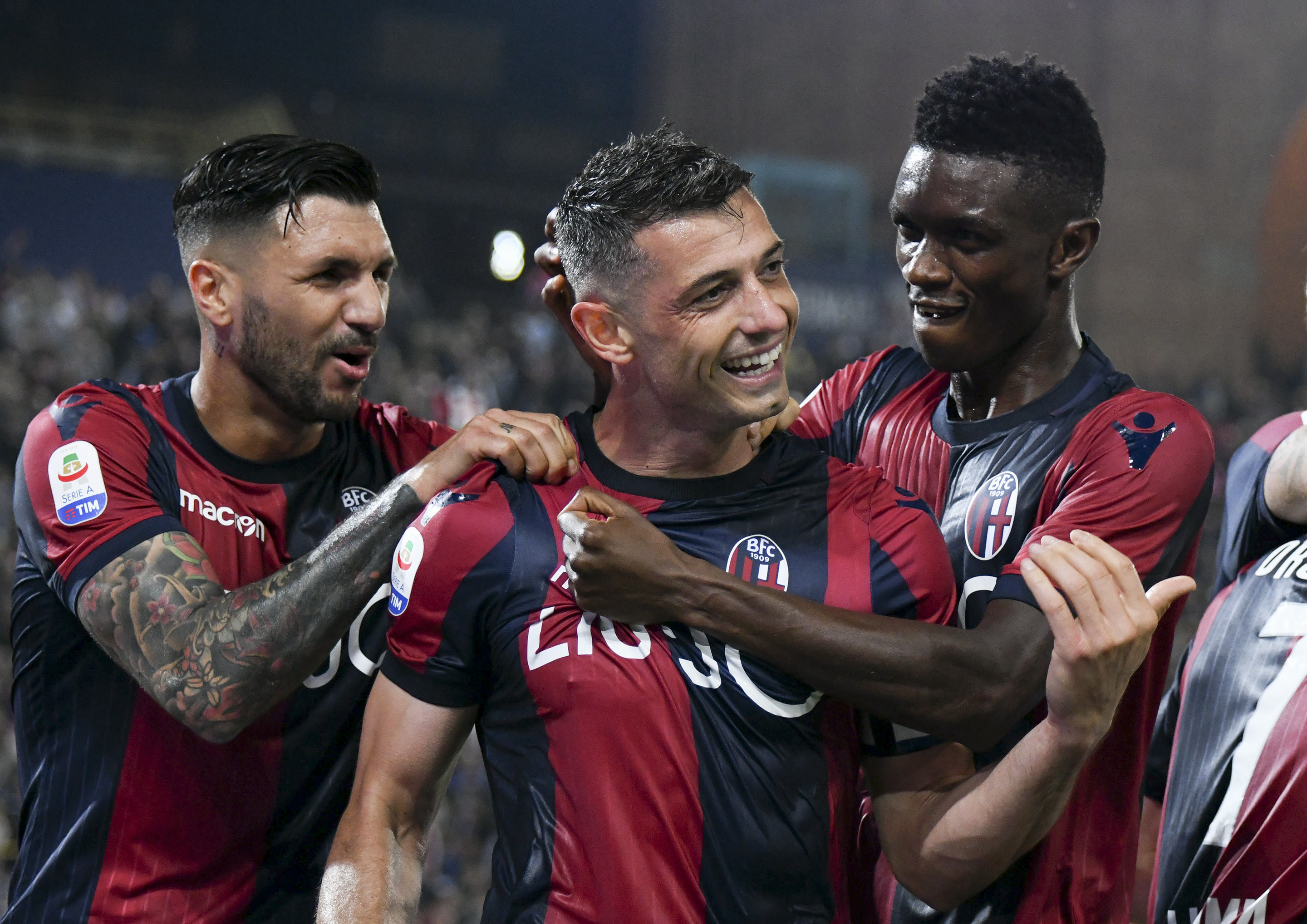 加亚还是其 加亚还是其